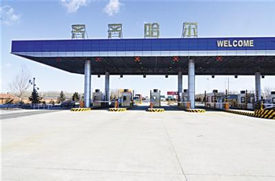 �R�R�����������Mվ����ˮ�O(sh��)��